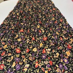 Vintage Worthington Vibrant Floral Maxi‎ Skirt